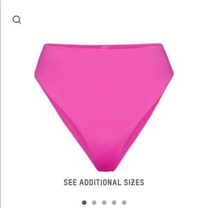 NEW Skims Mid Waist Bottoms Sz MEDIUM in Taffy